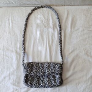 Women's purse no label